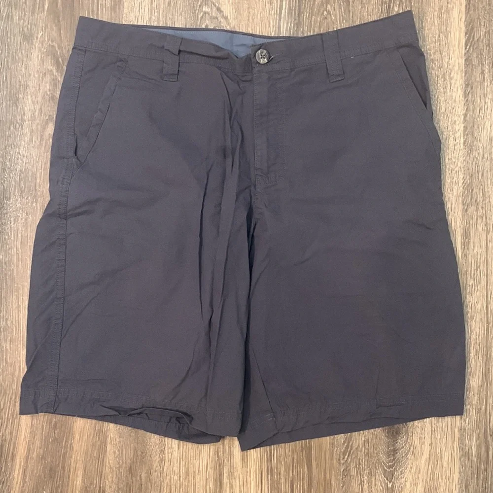 Columbia Men's Shorts - Gray, Green, Blue, Yellow, Navy, Rust